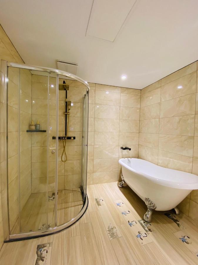 Taichung Enrichlife Hotel エクステリア 写真