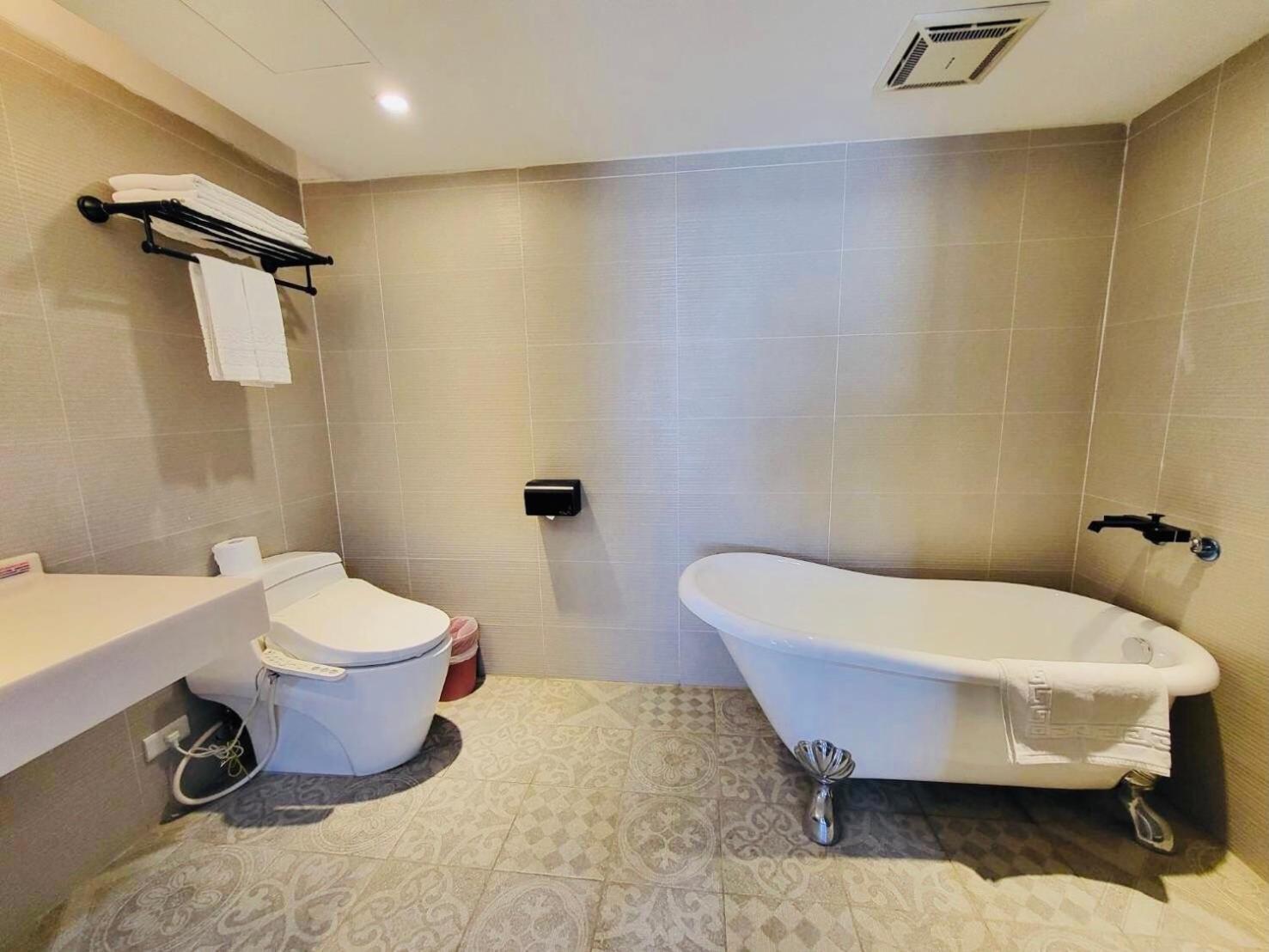 Taichung Enrichlife Hotel エクステリア 写真